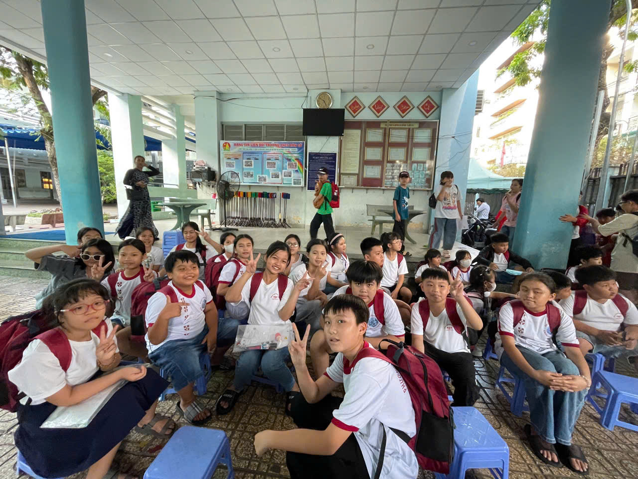 ANH VĂN THIẾU NIÊN